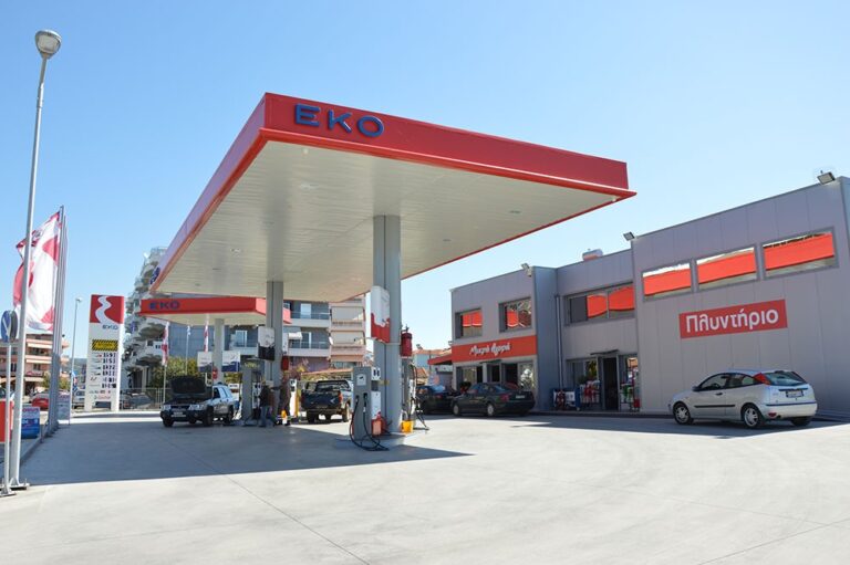 Αρχική 12 Πρατήριο Βενζίνης Ντάβαρης Πύργος